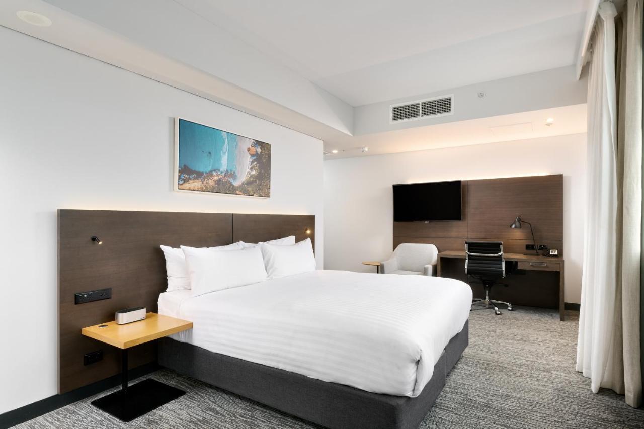 Holiday Inn West Perth By Ihg Exterior photo