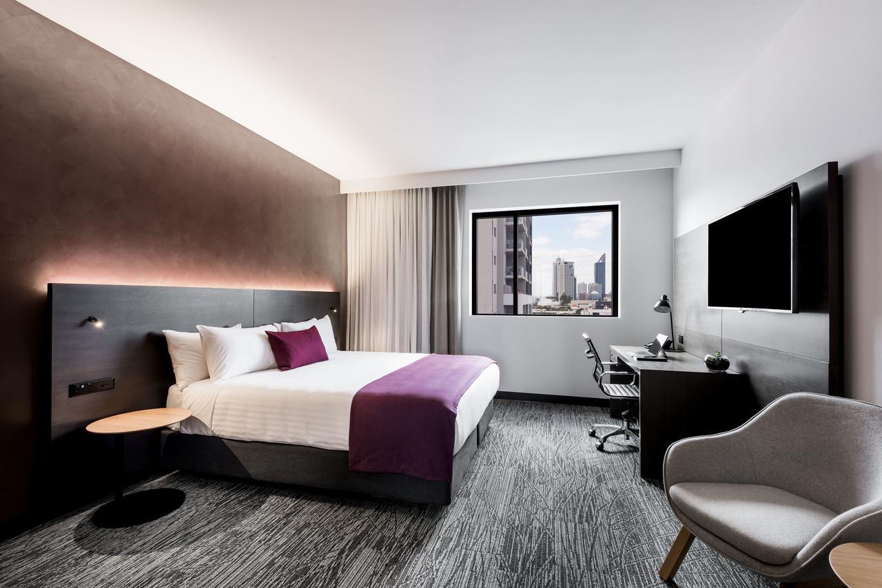 Holiday Inn West Perth By Ihg Exterior photo