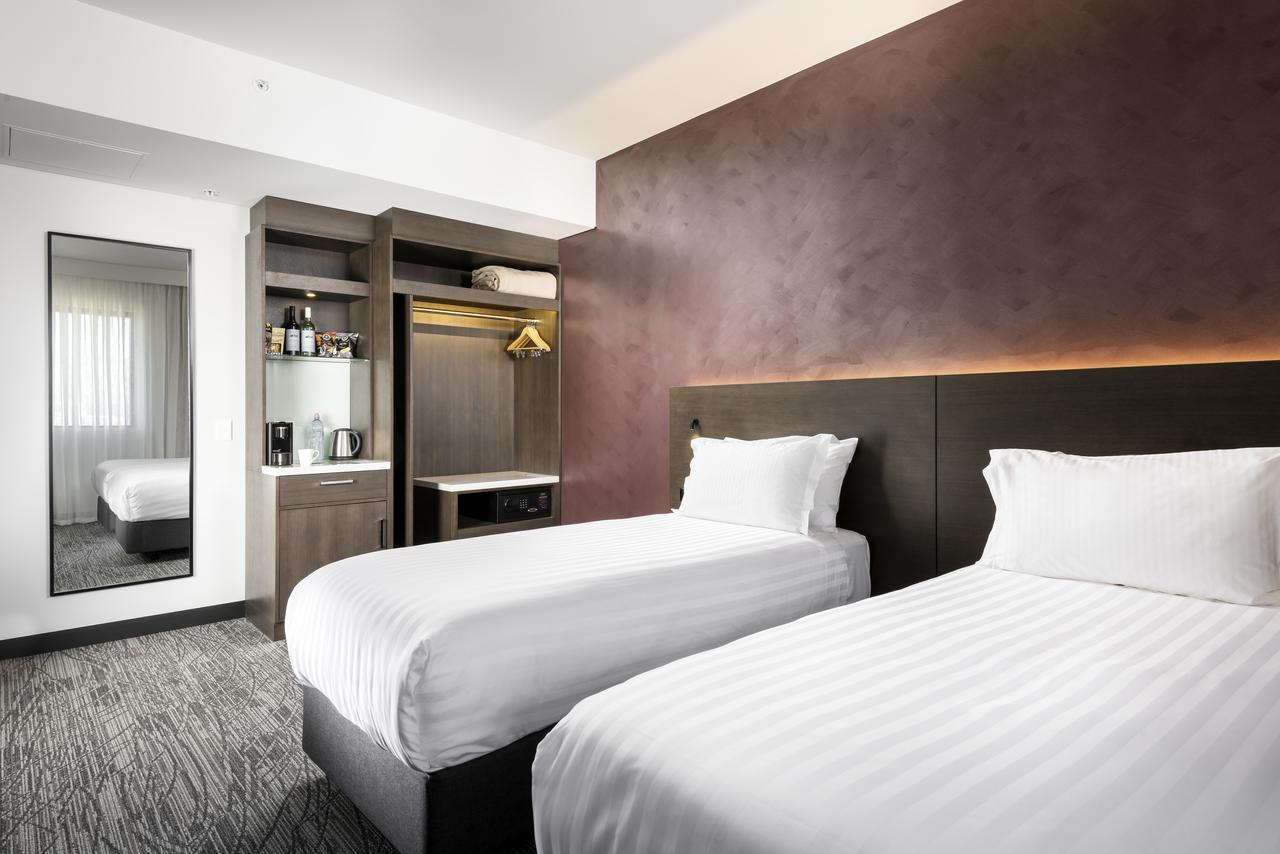 Holiday Inn West Perth By Ihg Exterior photo