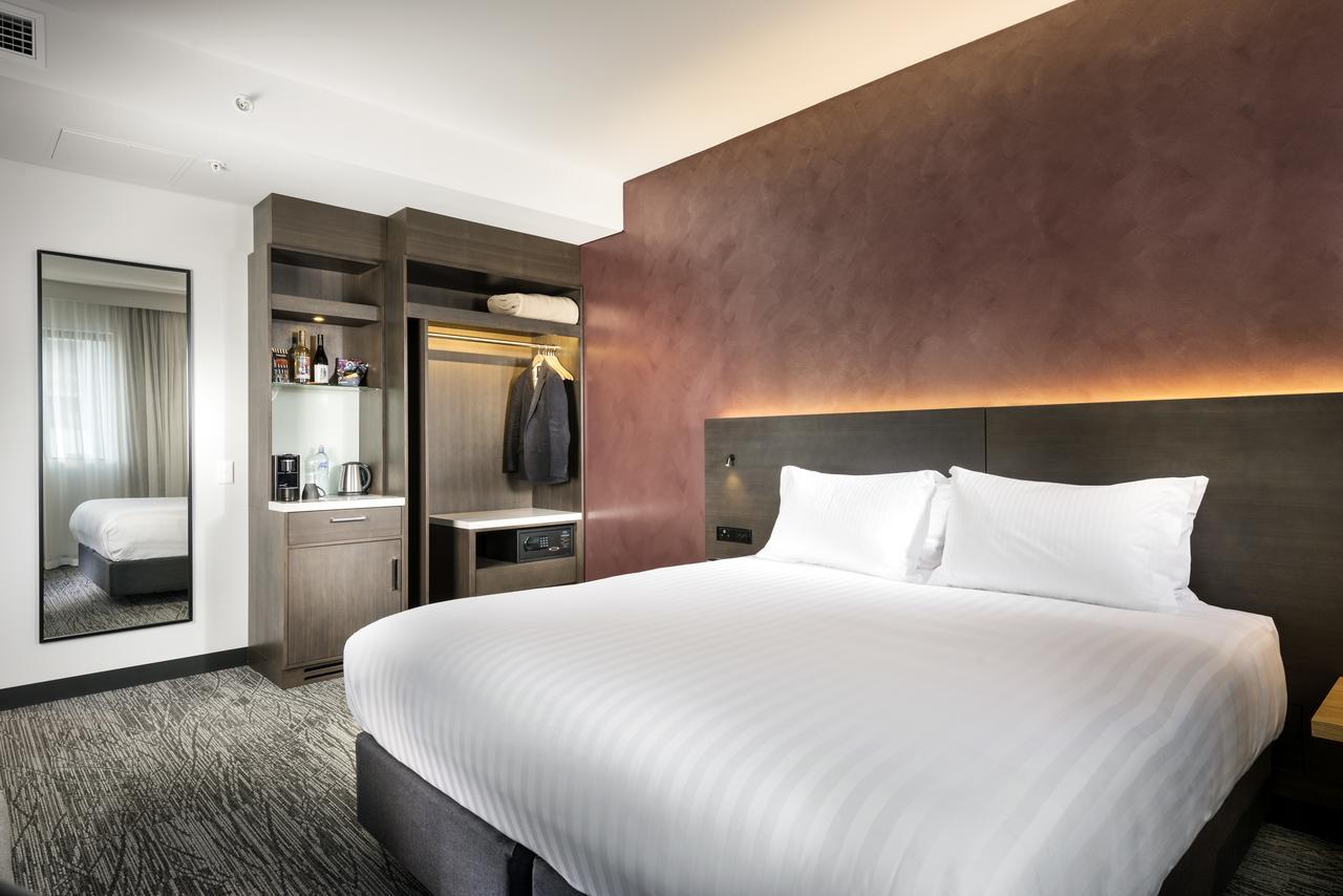 Holiday Inn West Perth By Ihg Exterior photo
