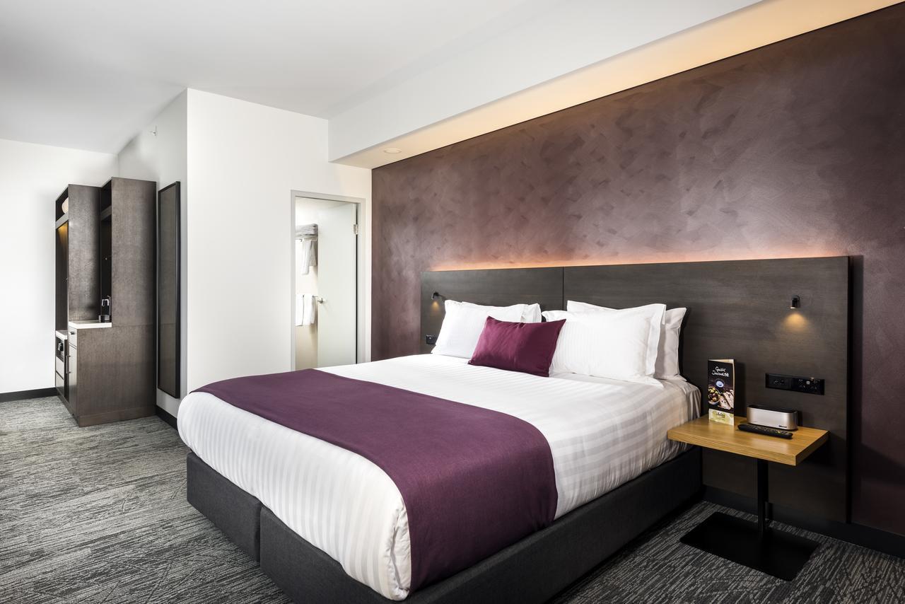 Holiday Inn West Perth By Ihg Exterior photo