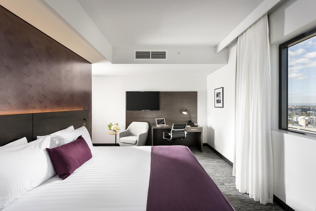 Holiday Inn West Perth By Ihg Exterior photo